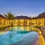 Villa Tango & Villa El Gaucho Combined