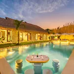 Villa Tango & Villa El Gaucho Combined